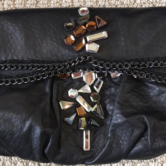 VINCE CAMUTO Black genuine Leather clutch. - Picture 3 of 8